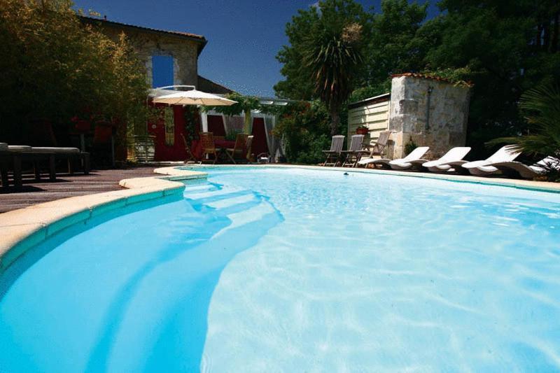 L'Hedoniste Hotel Cherac Exterior photo